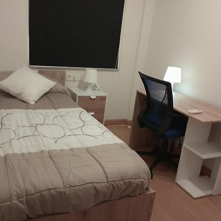 Apartamento Magnifico 3 Dormitorios Малага Екстериор снимка